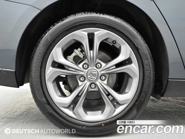 Honda Accord 1.5 Turbo — пробег 34 689 км — фото 5 из 5