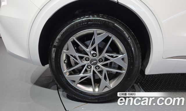 Genesis GV70 из Кореи Encar