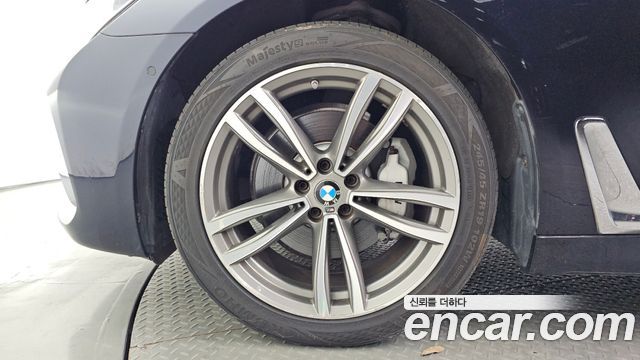 BMW 7-Series из Кореи Encar
