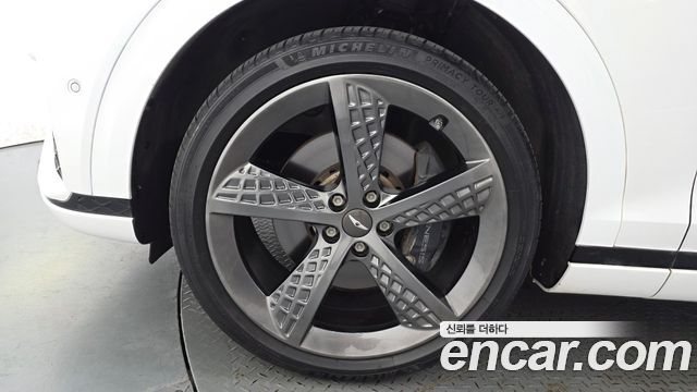 Genesis GV70 из Кореи Encar