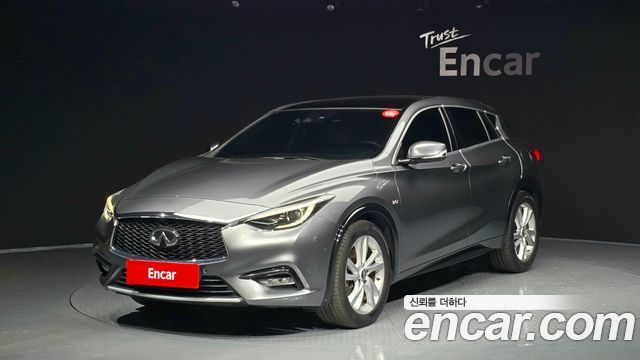 Infiniti Q30 из Кореи Encar