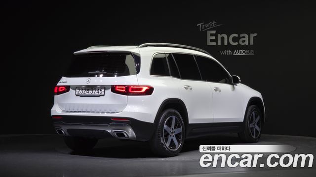 Mercedes-Benz GLB-Class GLB220 — пробег 76 990 км