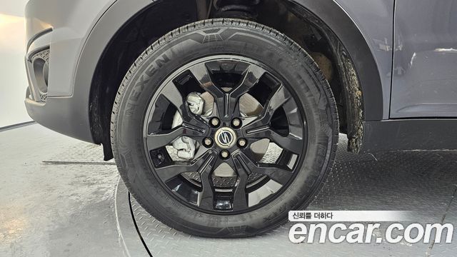 Ssangyong KORANDO 2.2 RX 2WD DLX — пробег 103 886 км