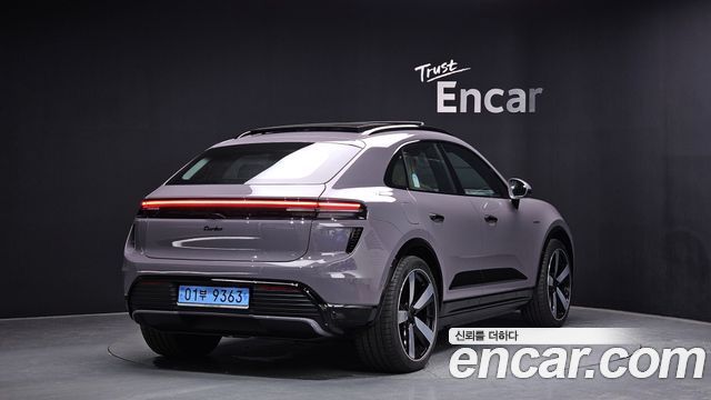 Porsche Macan из Кореи Encar