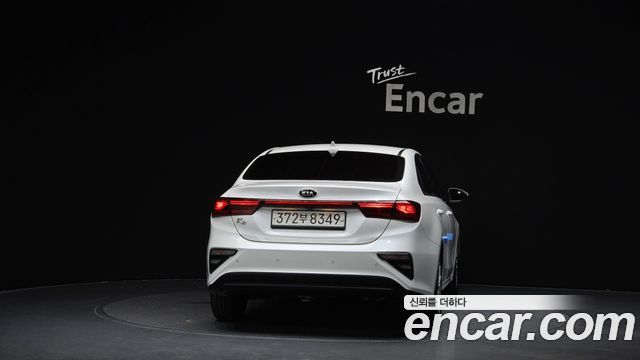 Kia K3 из Кореи Encar