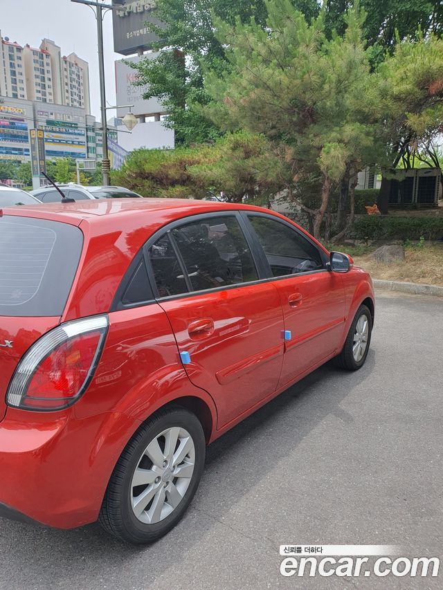 Kia pride из Кореи Encar