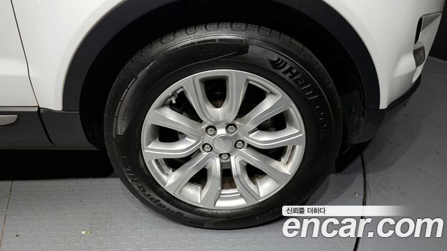 Land Rover Range Rover Evoque 2.2 SD4 Pure — пробег 94 857 км