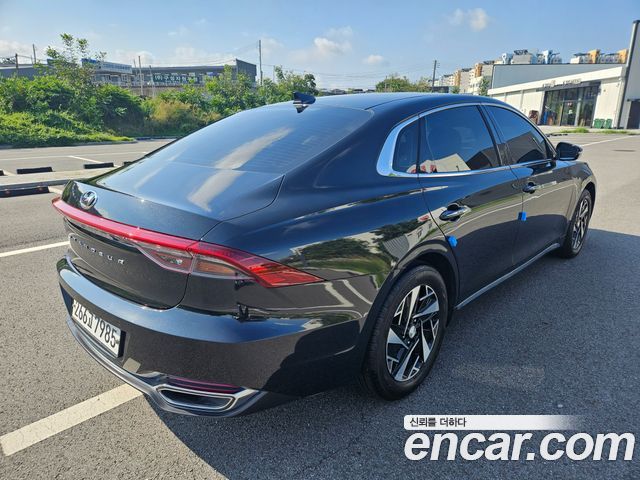 Hyundai Grandeur Premium — пробег 75 867 км