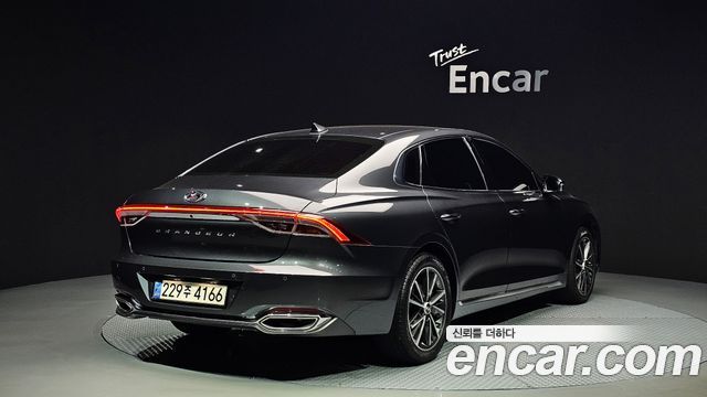 Hyundai Grandeur 2.5 Le Blanc — пробег 53 631 км