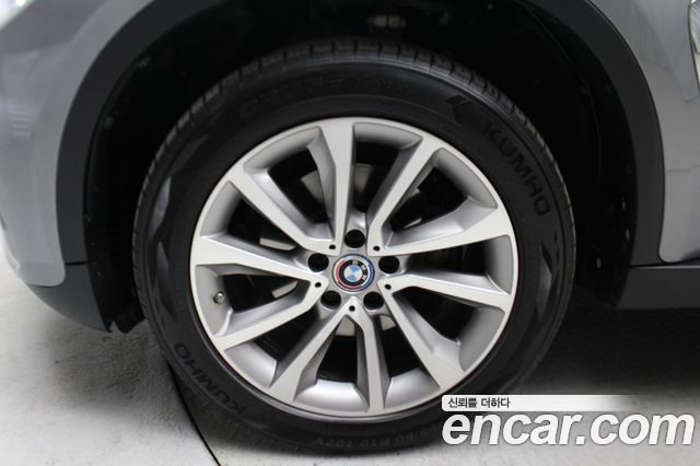 BMW X6 xDrive 30d — пробег 155 315 км