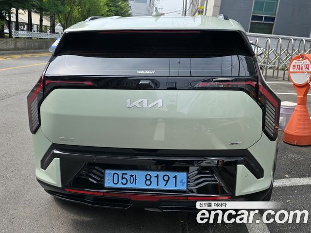 Kia EV3 из Кореи Encar