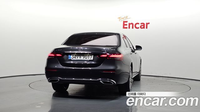 Mercedes-Benz E-Class E350 4MATIC Exclusive — пробег 75 980 км