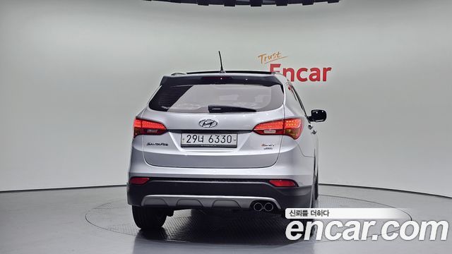 Hyundai Santafe Diesel(e-VGT) 2.0 4WD Exclusive — пробег 166 343 км — фото 4 из 5