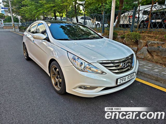 Hyundai Sonata Premier — пробег 121 033 км — фото 3 из 5