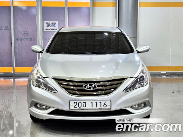Hyundai Sonata LPI Premier — пробег 194 081 км — фото 2 из 5