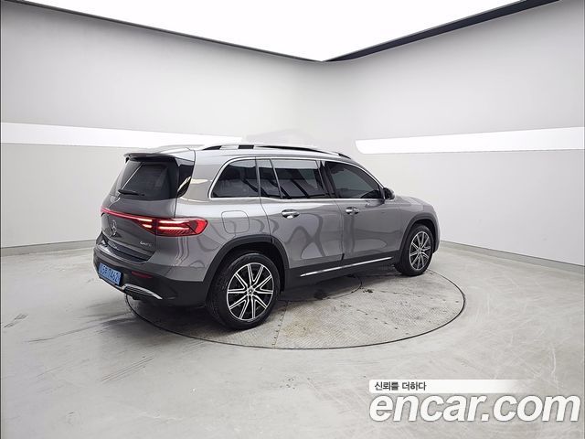 Mercedes-Benz EQB из Кореи Encar