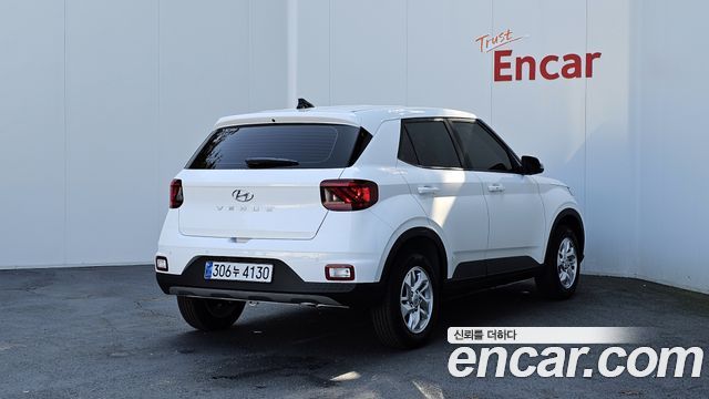 Hyundai Venue из Кореи Encar