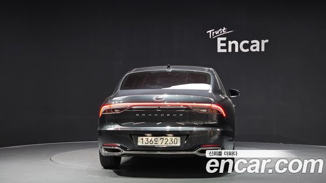 Hyundai Grandeur Premium Choice — пробег 80 298 км