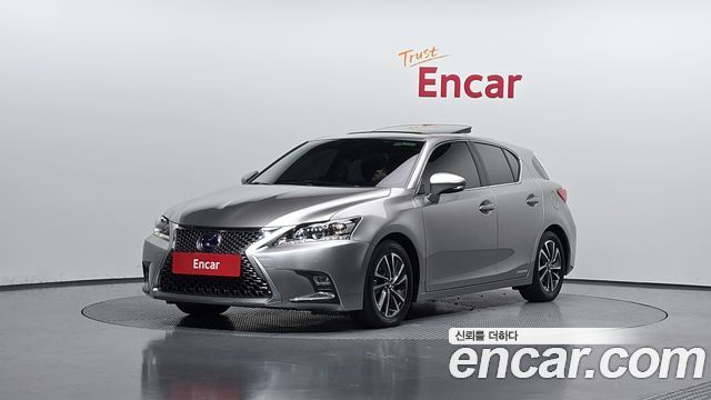 Lexus CT200h из Кореи Encar