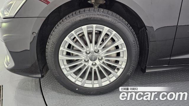 Audi A6 45 TFSI Premium — пробег 61 804 км