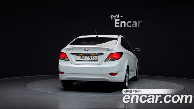 Hyundai Accent из Кореи Encar
