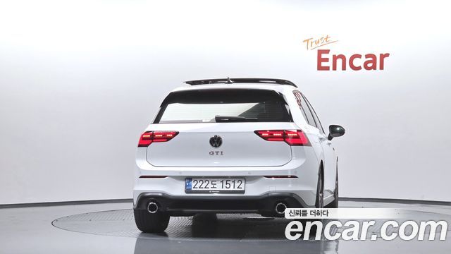 Volkswagen Golf 2.0 GTI — пробег 15 481 км