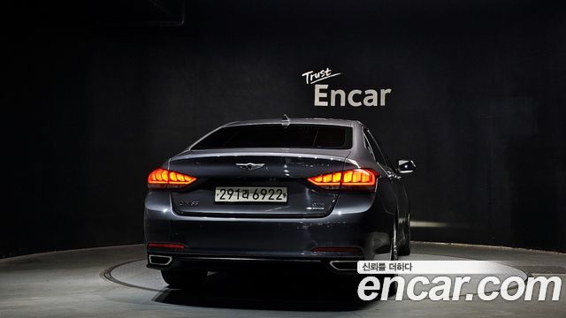 Hyundai Genesis из Кореи Encar