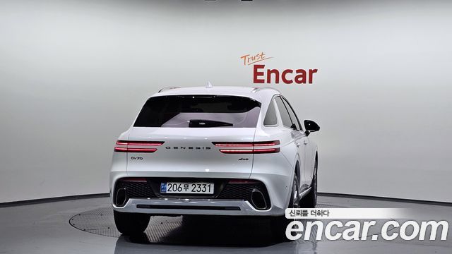 Genesis GV70 из Кореи Encar