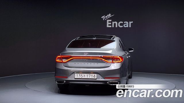 Hyundai Grandeur из Кореи Encar