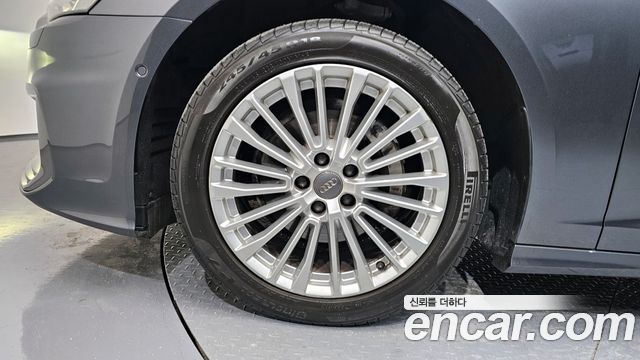 Audi A6 40 TDI Quattro Premium — пробег 92 444 км