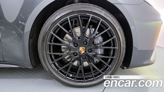 Porsche Panamera 2.9 AWD — пробег 21 216 км