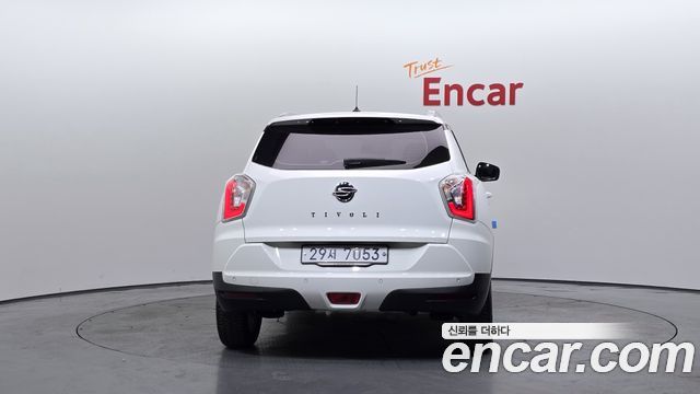 Ssangyong TIBOLI из Кореи Encar