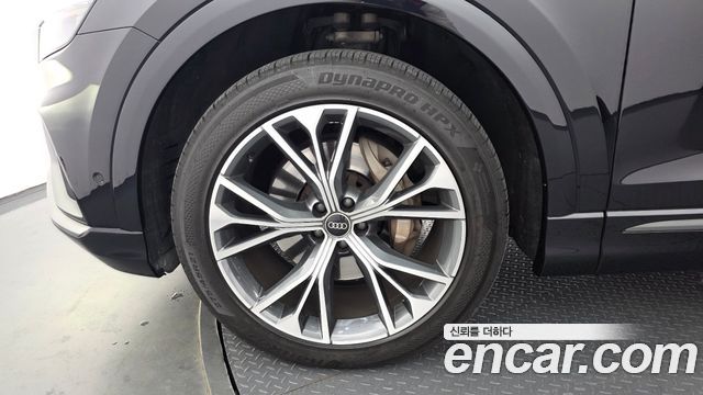 Audi Q8 из Кореи Encar