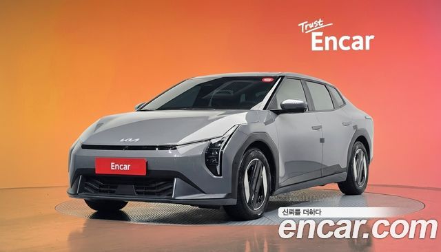 Kia EV4 из Кореи Encar