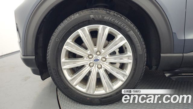 Ford Explorer 2.3 LimIted 4WD — пробег 43 531 км
