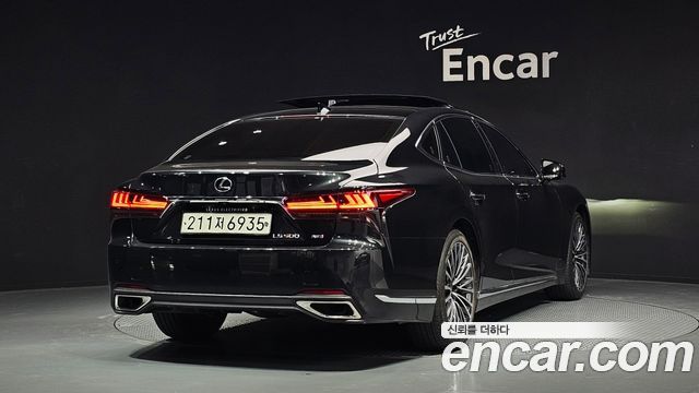 Lexus LS из Кореи Encar