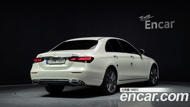 Mercedes-Benz E-Class из Кореи Encar