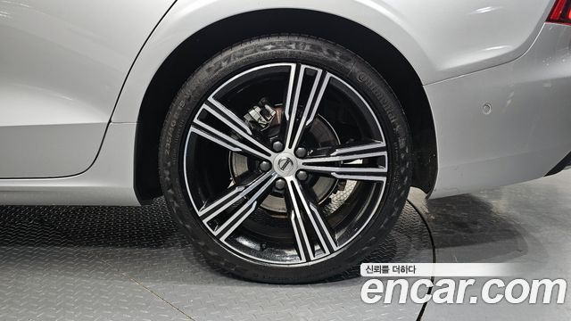Volvo S60 из Кореи Encar