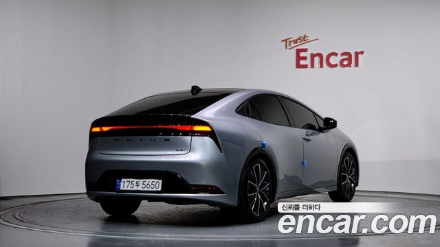 Toyota Prius из Кореи Encar