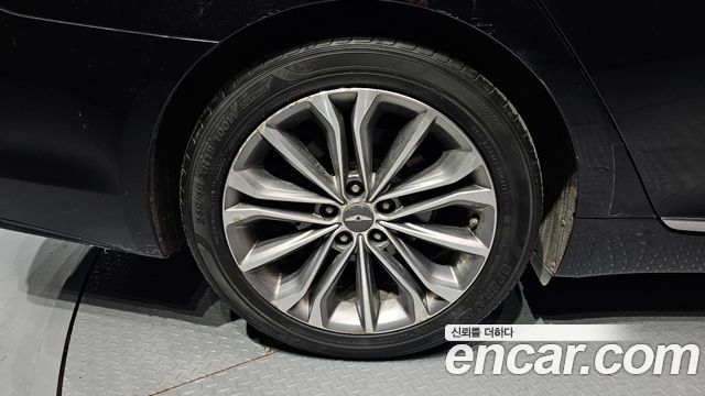 Hyundai Genesis из Кореи Encar