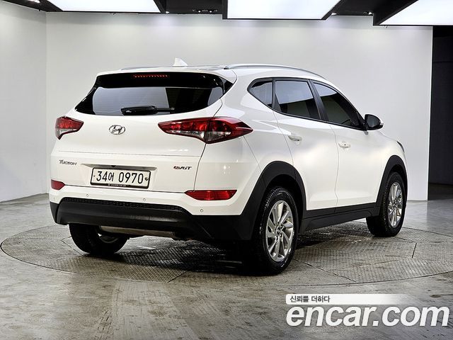 Hyundai Tucson Diesel 1.7 2WD Modern — пробег 87 217 км