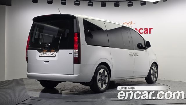 Hyundai Staria из Кореи Encar
