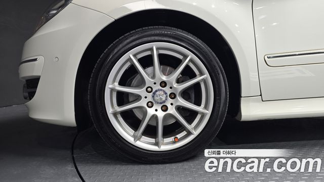 Mercedes-Benz B-Class из Кореи Encar