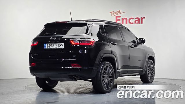Jeep Compass из Кореи Encar