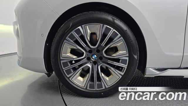BMW 7-Series из Кореи Encar