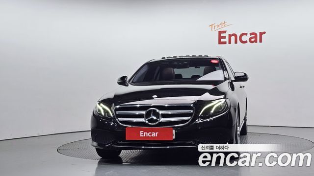 Mercedes-Benz E-Class из Кореи Encar