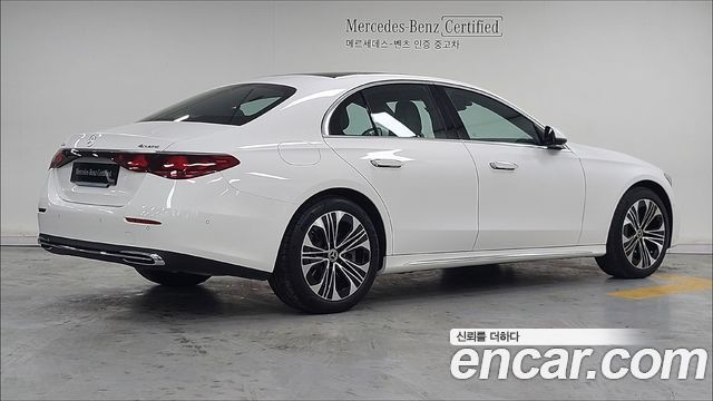 Mercedes-Benz E-Class из Кореи Encar