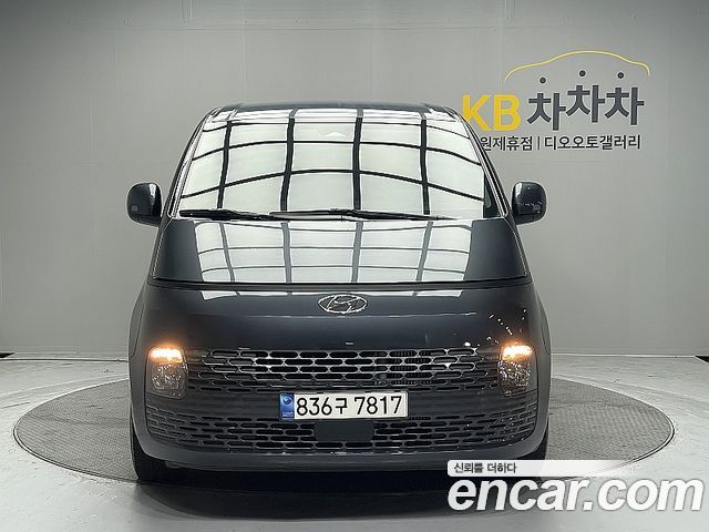 Hyundai Staria Cargo 5-Seater Modern — пробег 37 296 км — фото 3 из 5