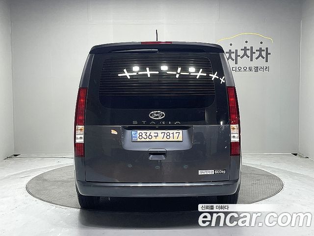 Hyundai Staria Cargo 5-Seater Modern — пробег 37 296 км — фото 4 из 5