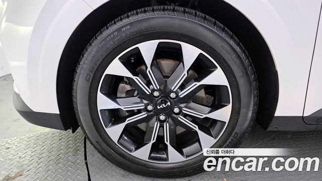 Kia Carnival Diesel 9-Seater Signature — пробег 92 357 км — фото 5 из 5